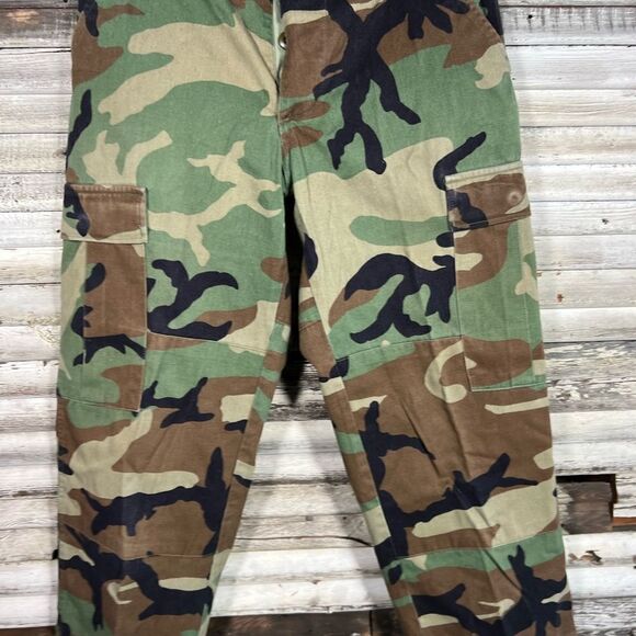 Vintage Camo Pants - Picture 4 of 8